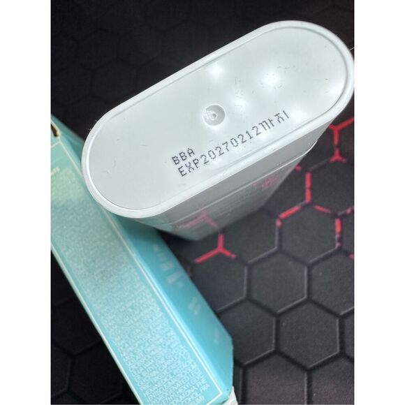 Cell Fusion C Airy Stick Sunscreen 100 SPF50+ 19g - Picture 3 of 6